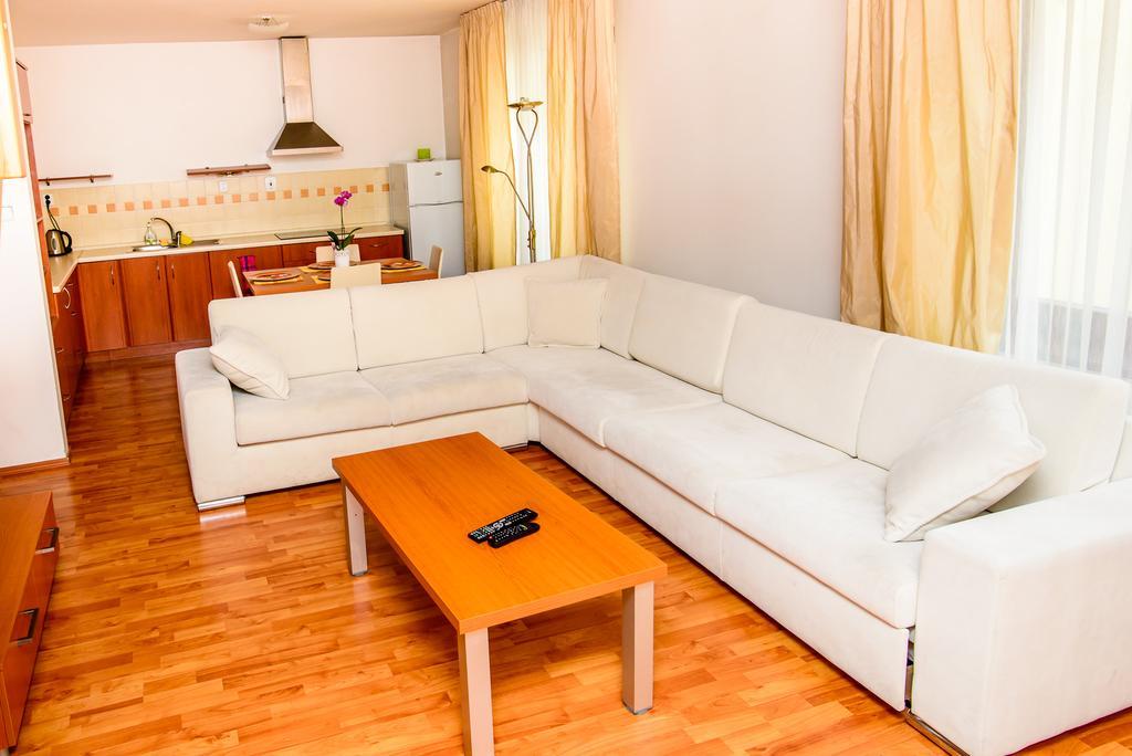 Apartment Downtown Zilina Luaran gambar