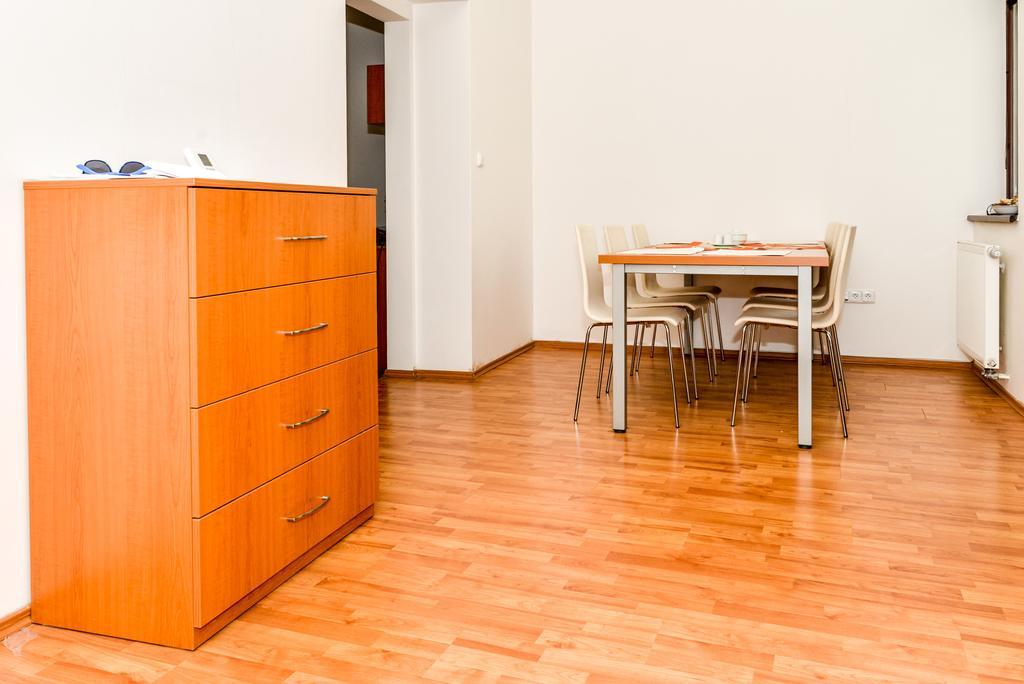 Apartment Downtown Zilina Luaran gambar