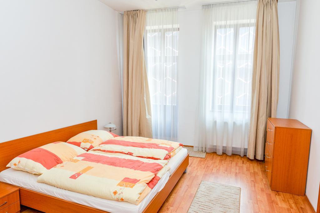 Apartment Downtown Zilina Luaran gambar