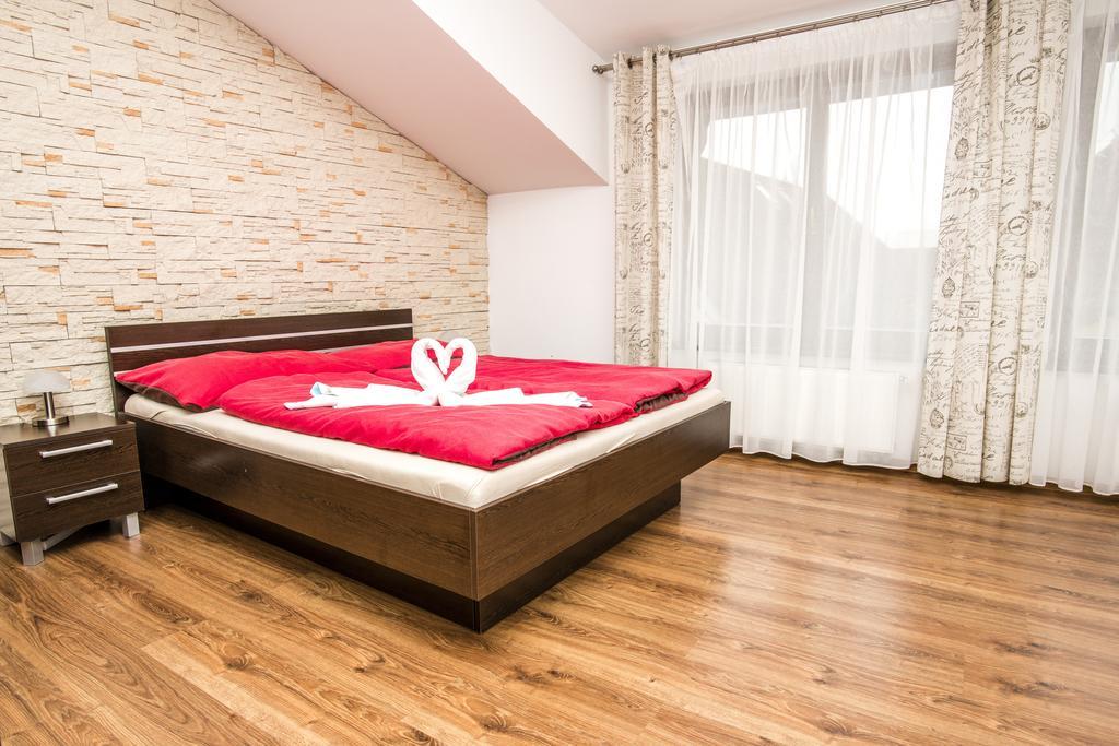 Apartment Downtown Zilina Luaran gambar